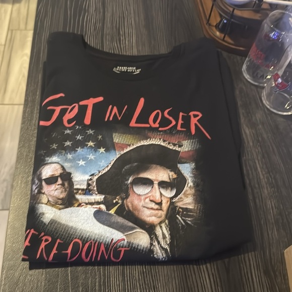 Grunt Style Black Tee with freedom graphic - Picture 1 of 4